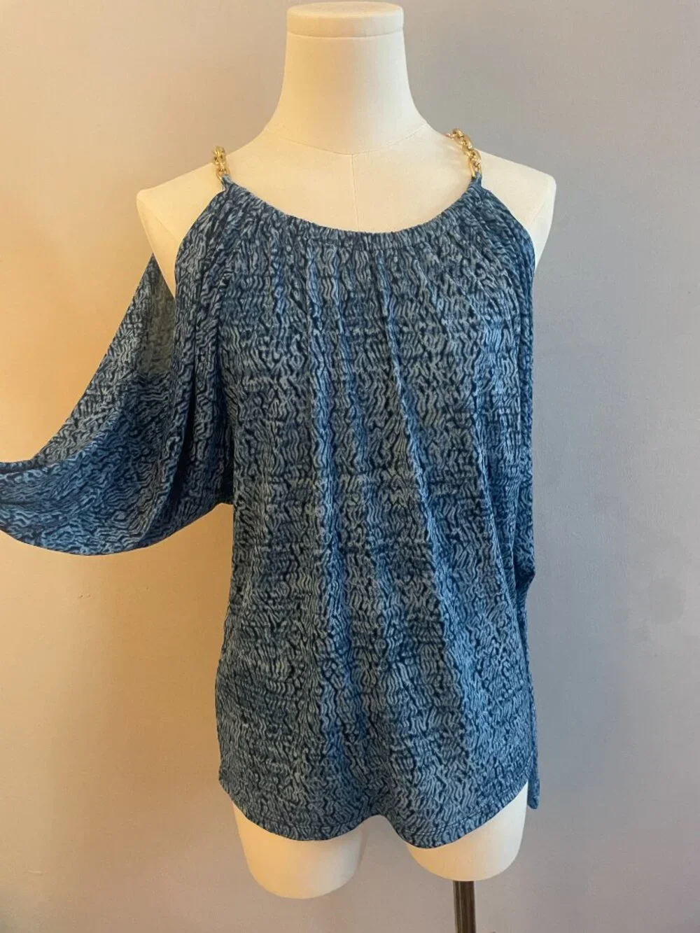 Michael Kors Cold Shoulder Printed Top